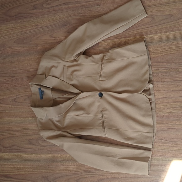 Tan long sleeve blazer size medium - Picture 1 of 5